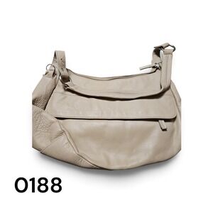 Stone Mountain Beige Pebbled Leather Hobo Shoulder Bag Handbag Neutral Organizer